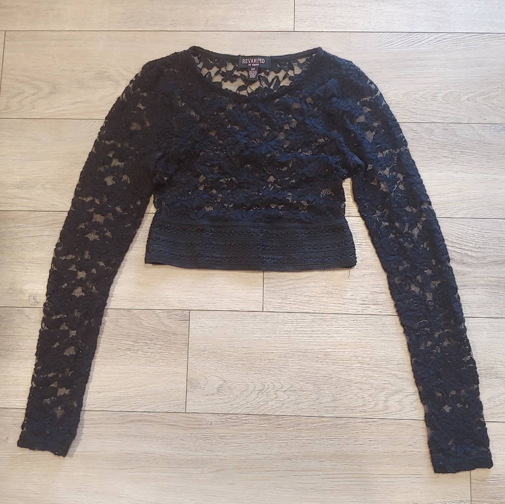 Summer lace crop top // size S